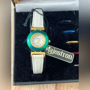 Majestron | Accessories | Majestron Vintage Set Collection  display picture 1